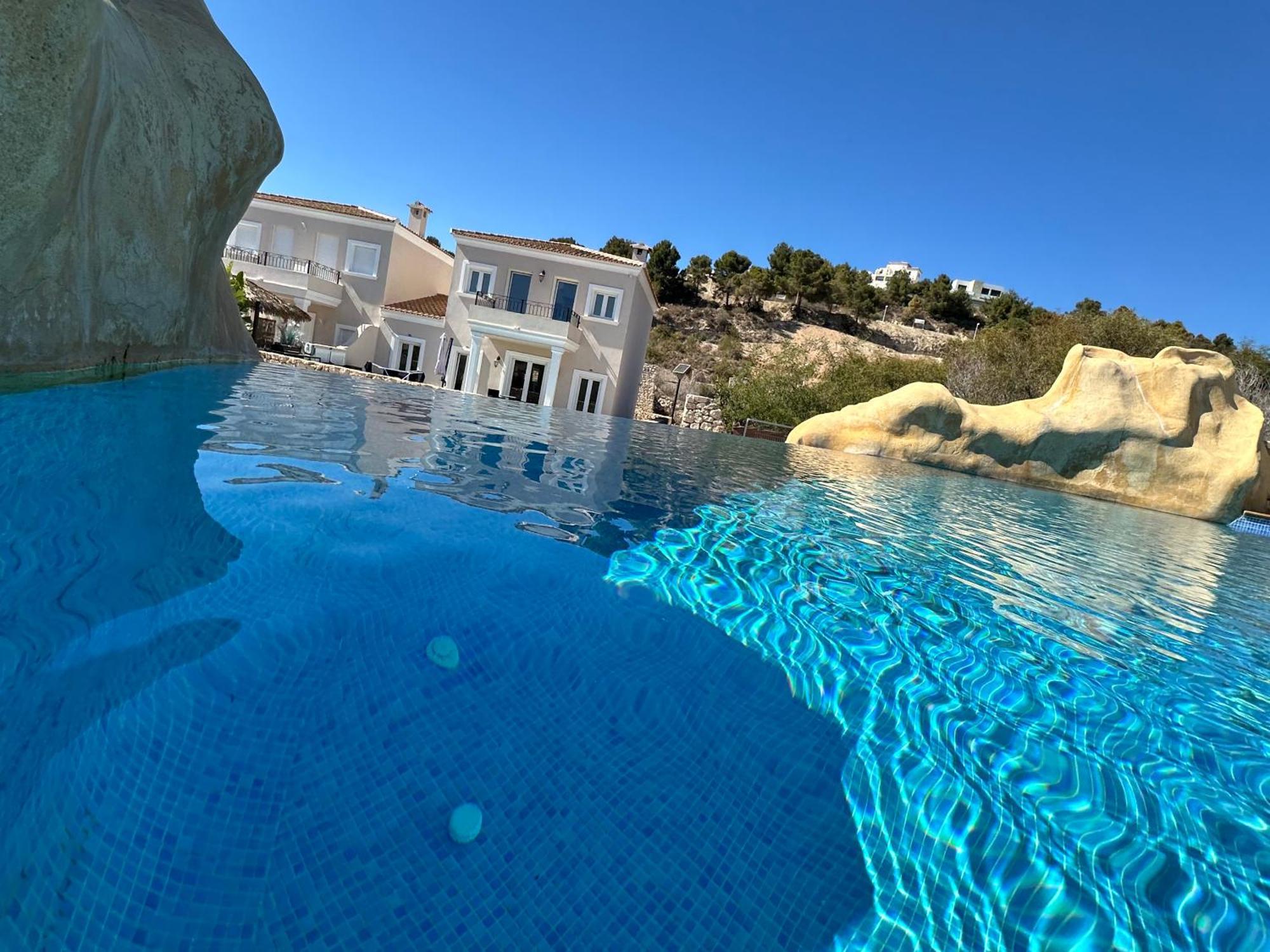 Вилла Cala-Azul Y Jacuzzi Кальпе Экстерьер фото